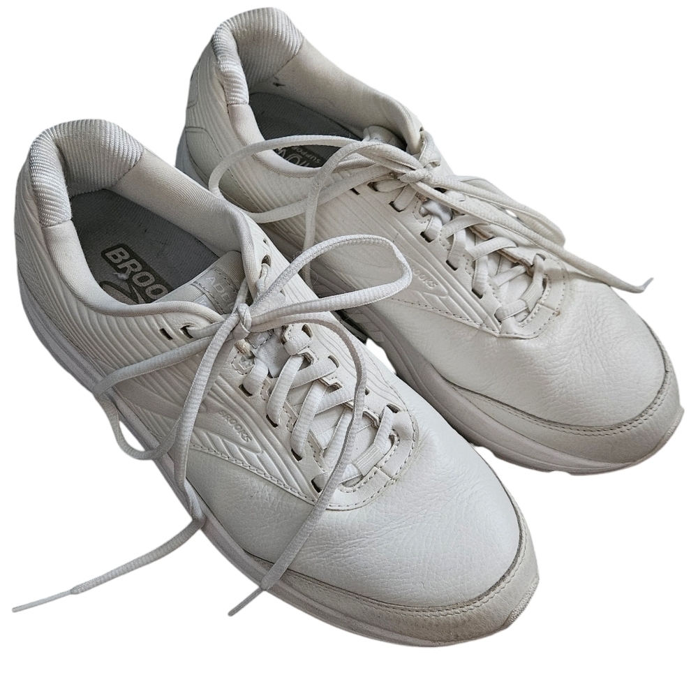 Brooks Addiction Walk White Sneakers size 10 narrow (2a)